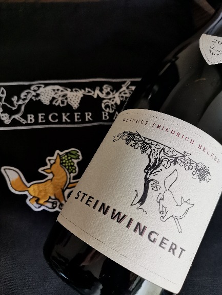 ヘレンベルガー・ホーフ株式会社‐ドイツワインの輸入卸
